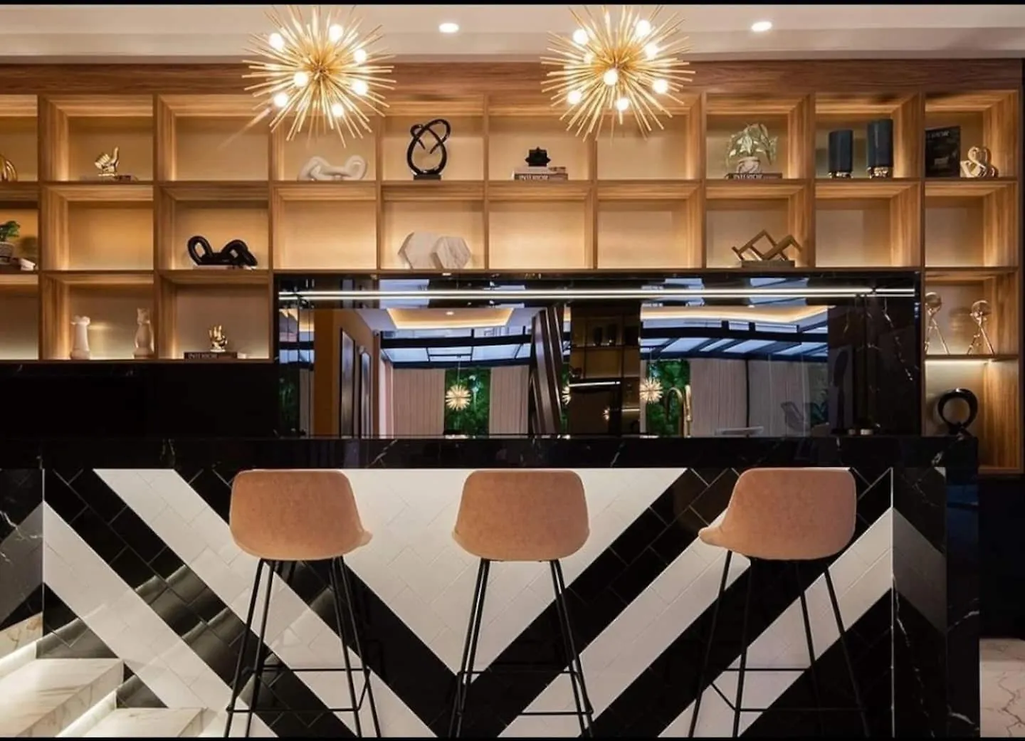 קיטו Xoe Mini-Suites And Apartments 0*,