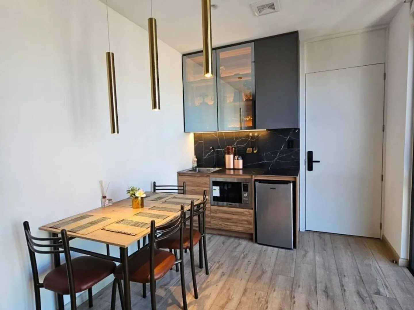 קיטו Xoe Mini-Suites And Apartments אקוודור